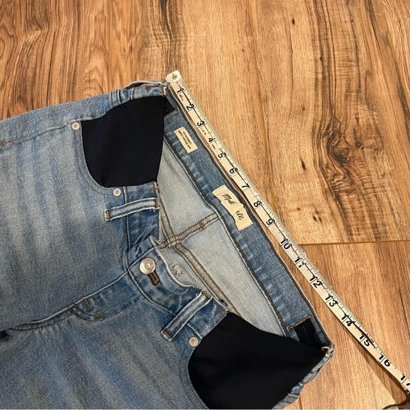 Madewell Maternity Side-Panel Perfect Vintage Jeans - Picture 7 of 9